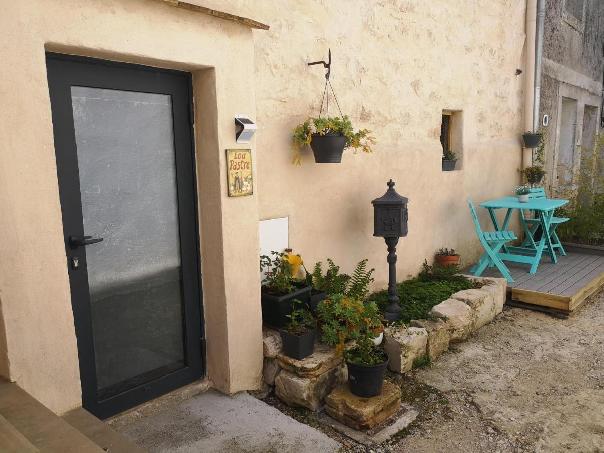 Lou Pastre Hotel La Boissiere  Exterior photo